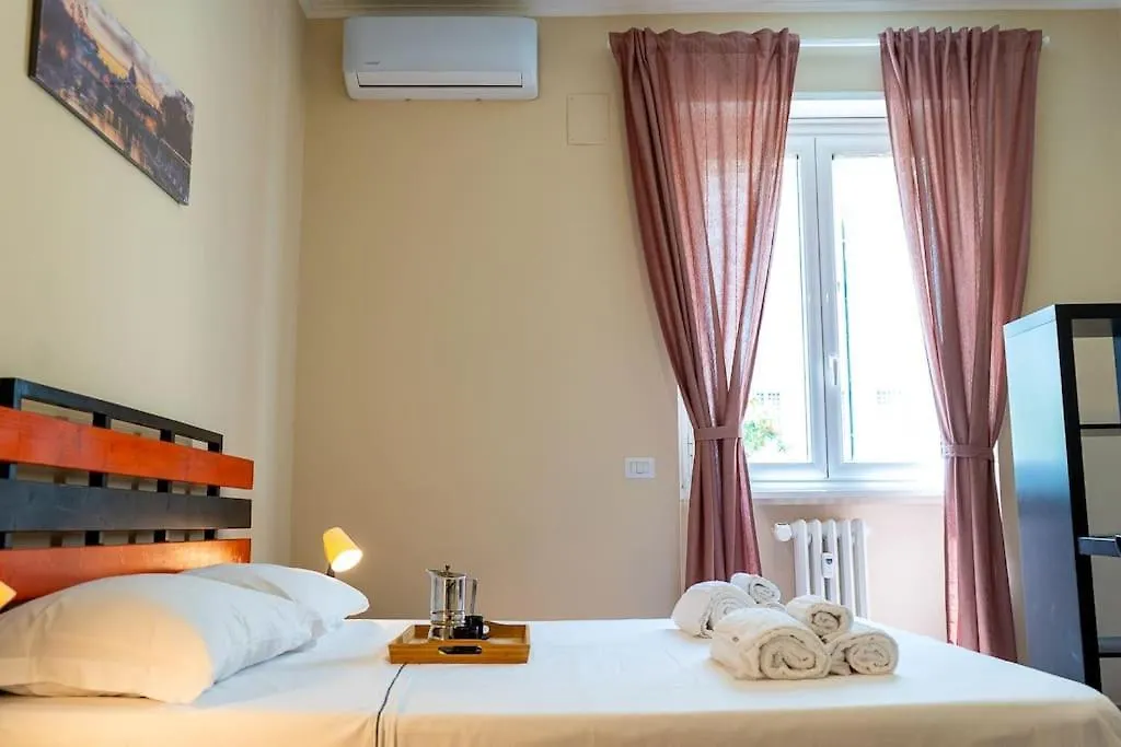 1Min From Metro Roma Large And Quiet Apartment