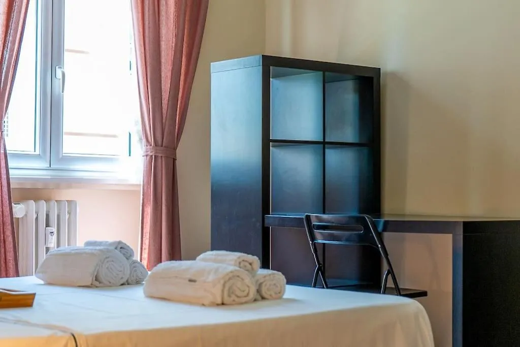 1Min From Metro Roma Large And Quiet Apartment