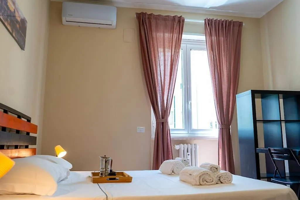 1Min From Metro Roma Large And Quiet Apartment